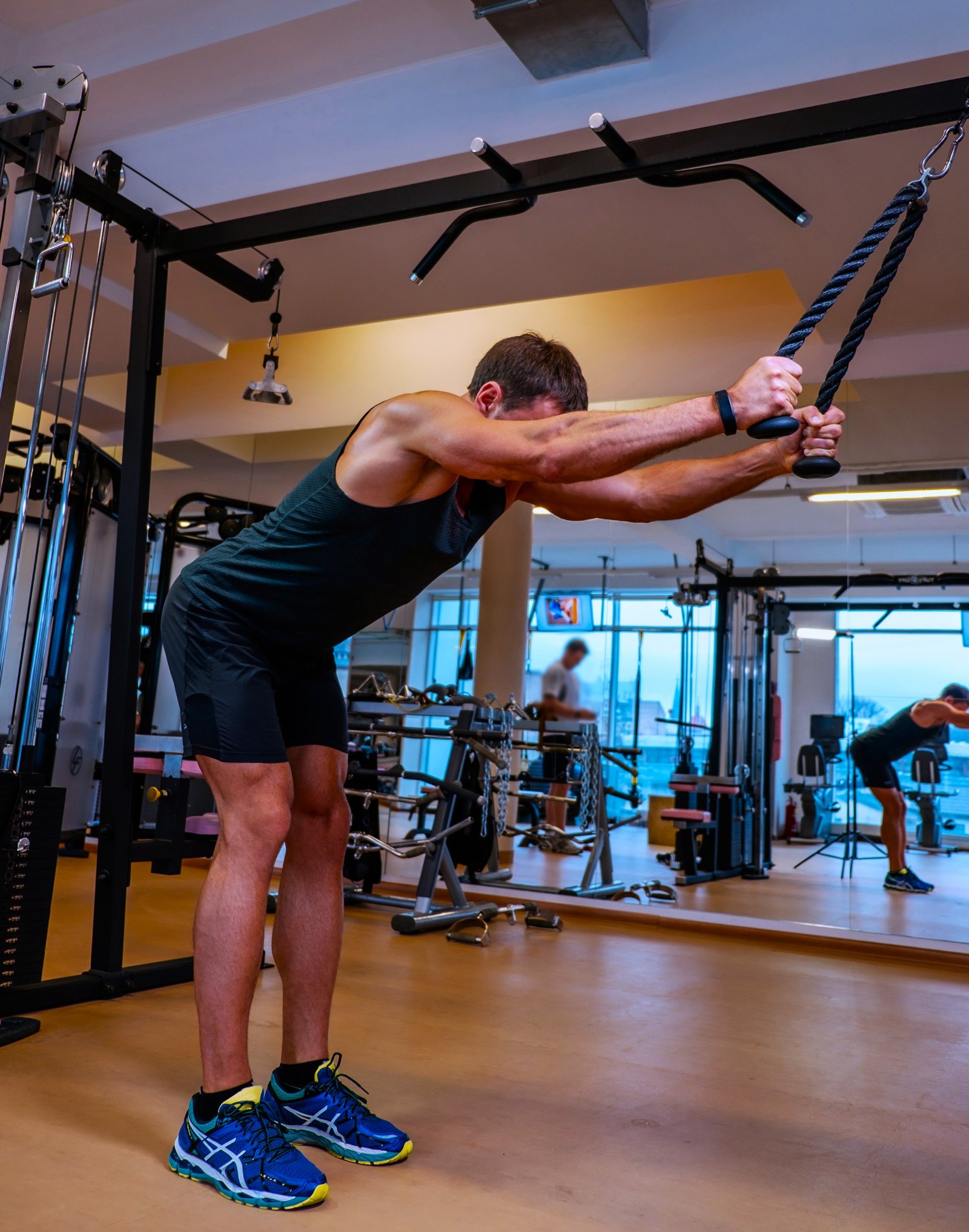 Cable Straight Arm Pulldown